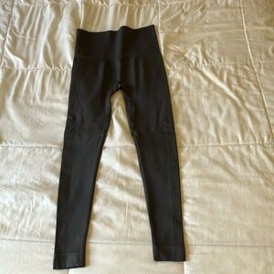 NWOT SET Active Sculptflex Charcoal Gray XS Leggings